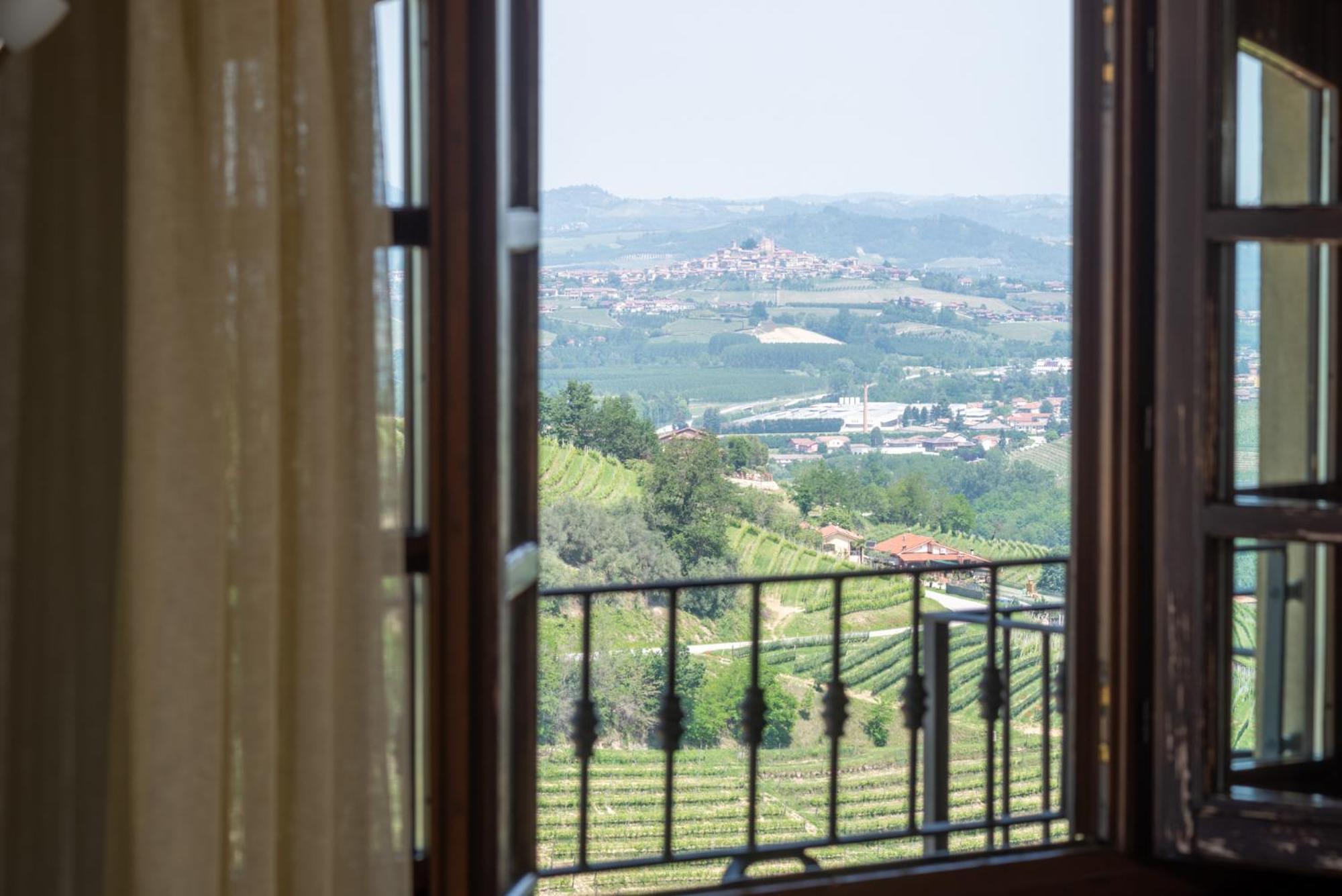 Le Torri - Castiglione Falletto Extérieur photo