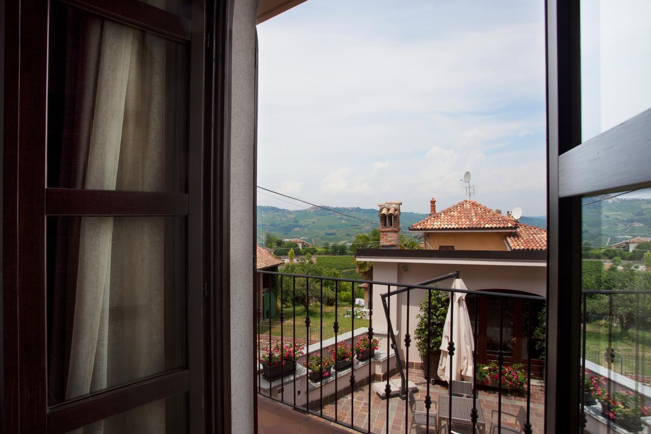 Le Torri - Castiglione Falletto Extérieur photo
